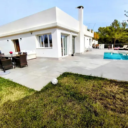 Bliss Albir Villa